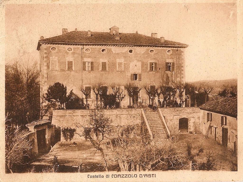 Castello Di Coazzolo Bed & Breakfast Neive Exterior photo